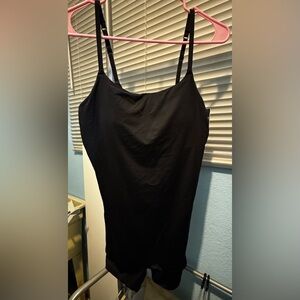 Gapbody shorty bodysuit